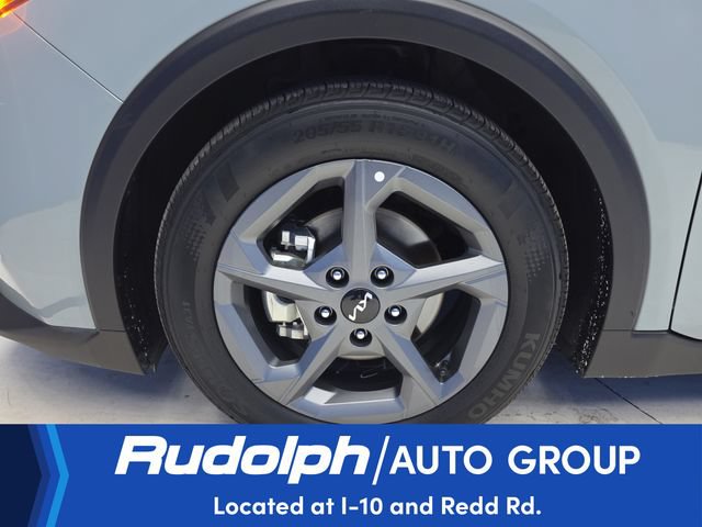 Used 2025 Kia K4 FWD image 29