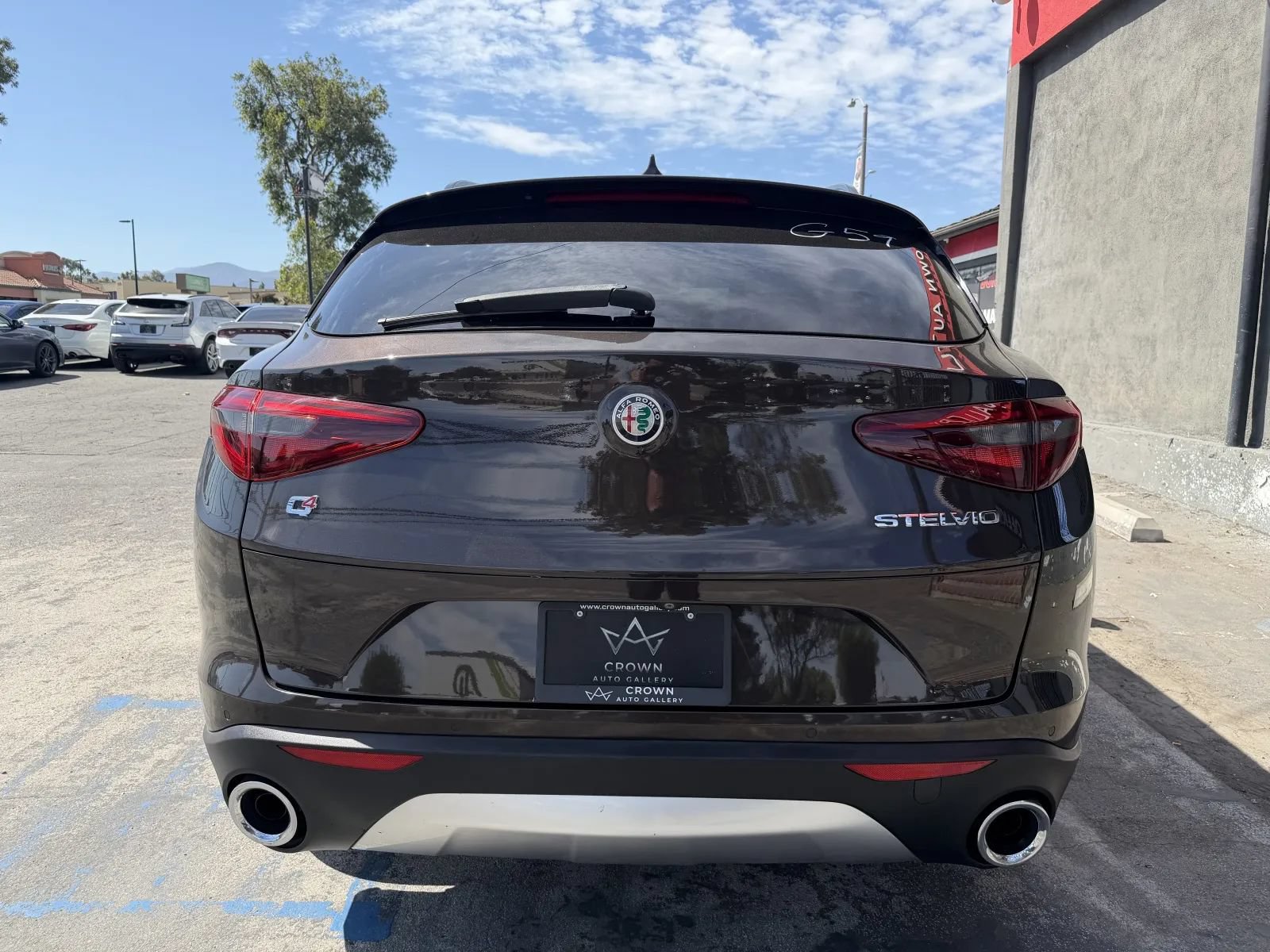 Used 2018 Alfa Romeo Stelvio Sport w/ Quick Order Package 22J Sport AWD/4WD image 8