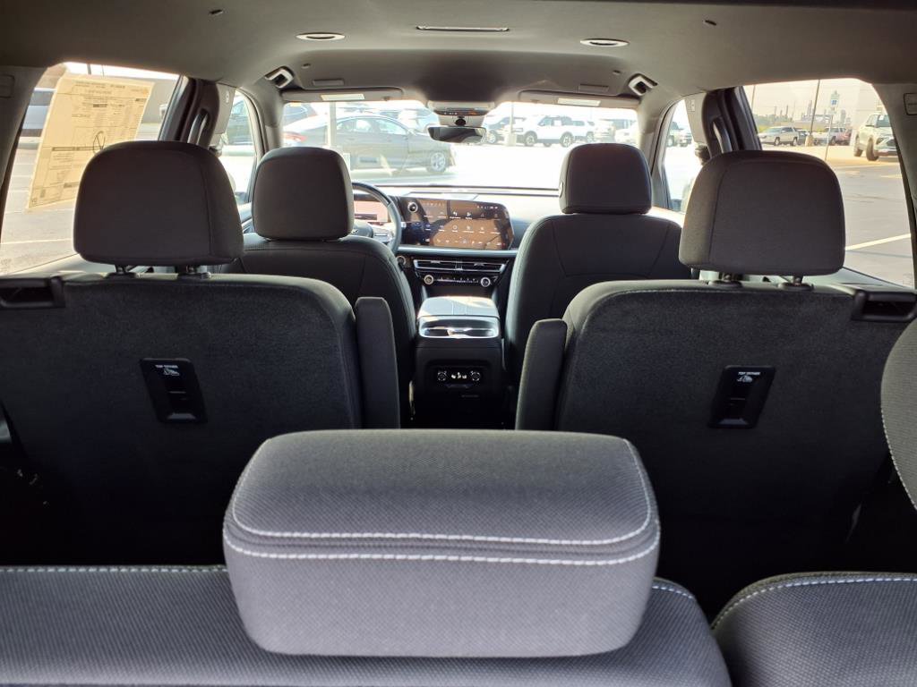 New 2026 Chevrolet Traverse LT w/ Enhanced Driving Package image 24