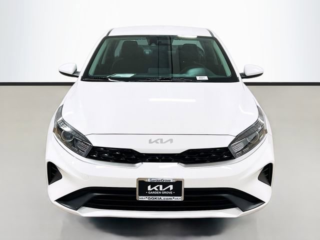 Used 2024 Kia Forte LXS image 2