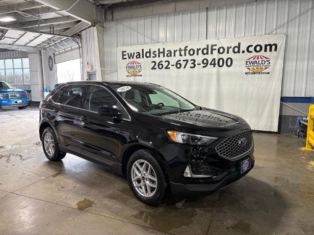 Certified 2024 Ford Edge SEL w/ Convenience Package image 2