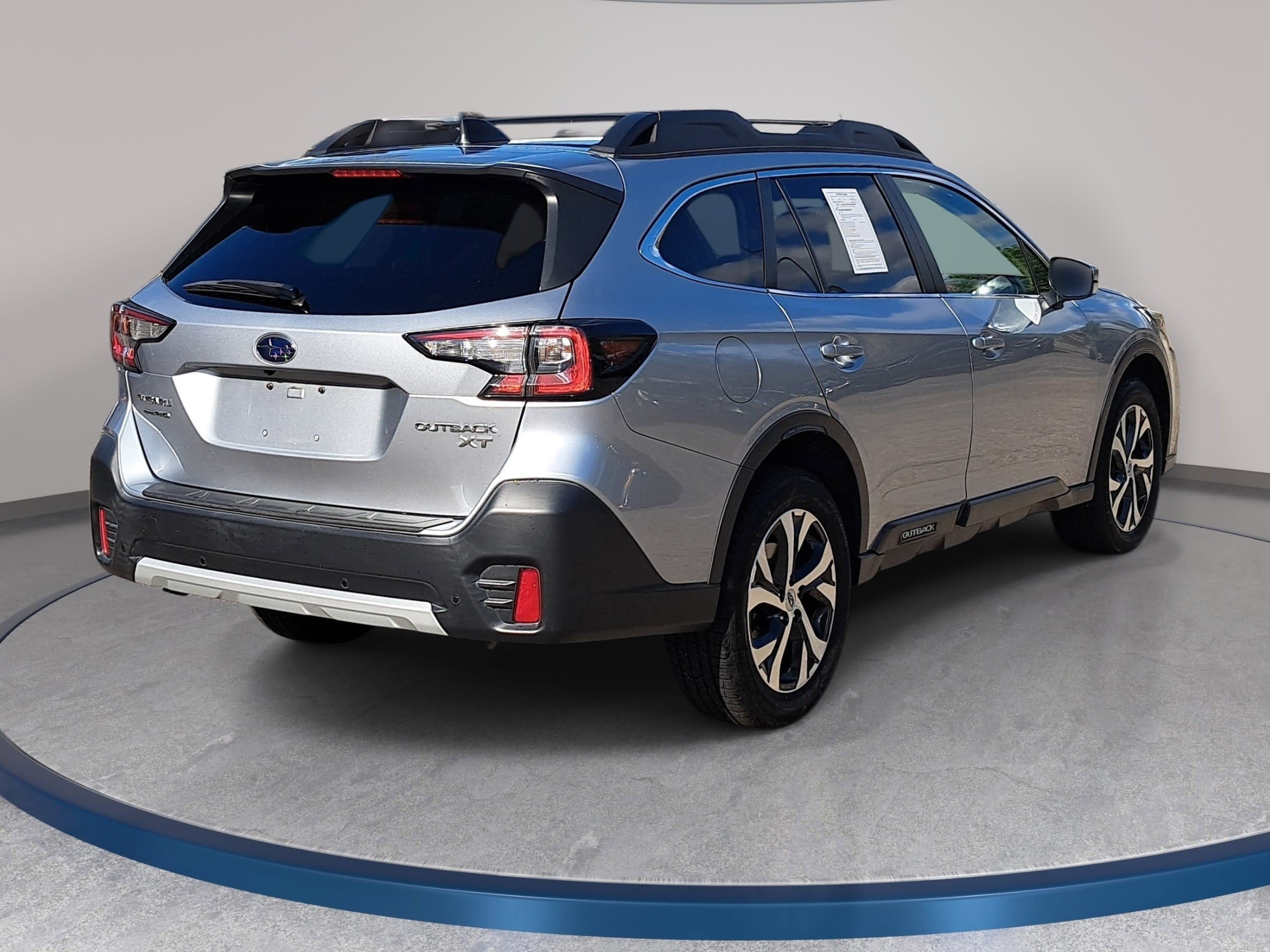 Used 2022 Subaru Outback Limited XT image 5