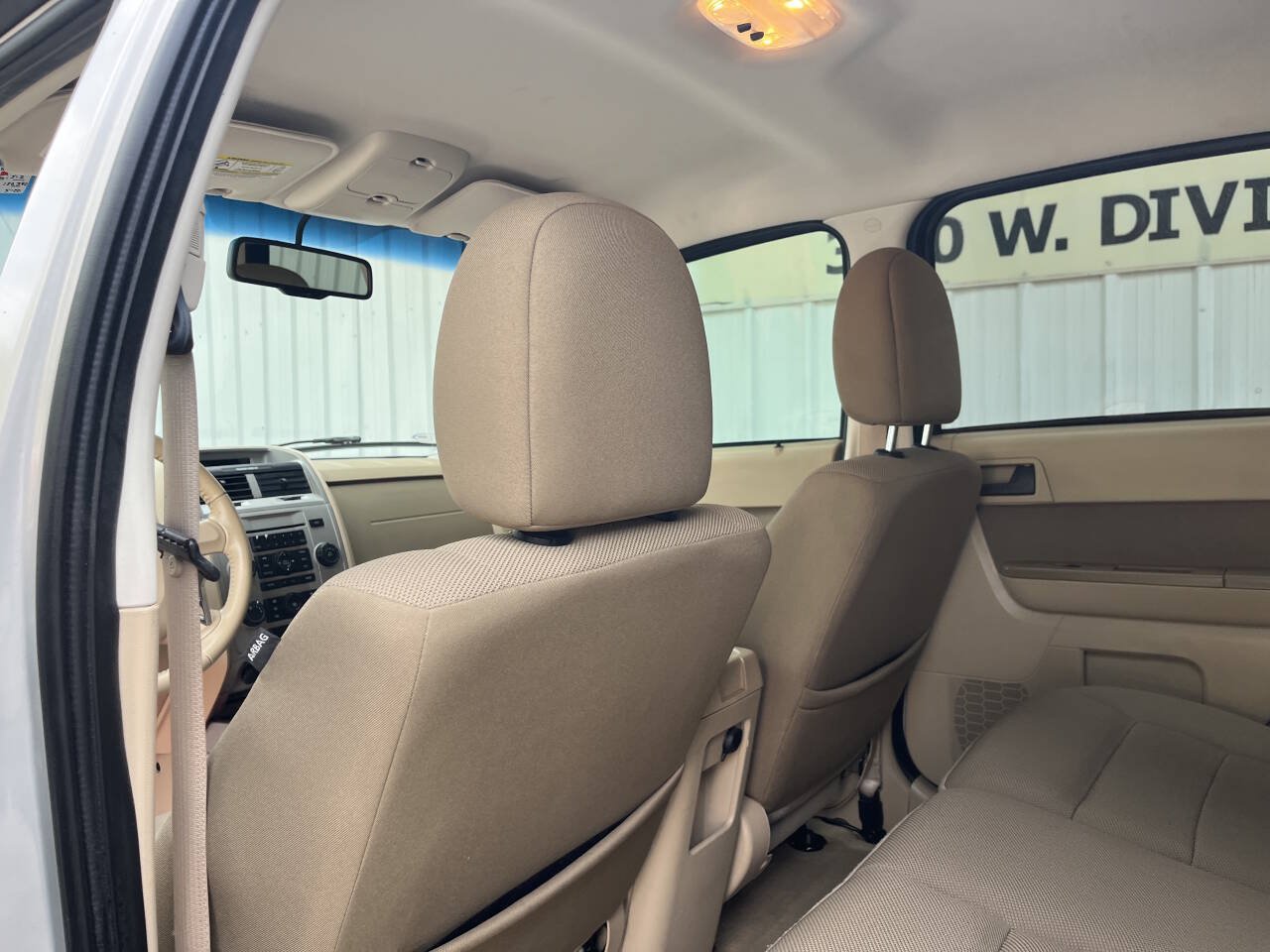Used 2009 Ford Escape XLT FWD image 16