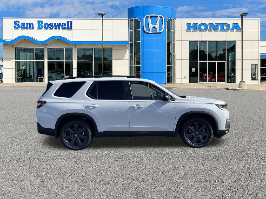 New 2026 Honda Pilot Sport image 2