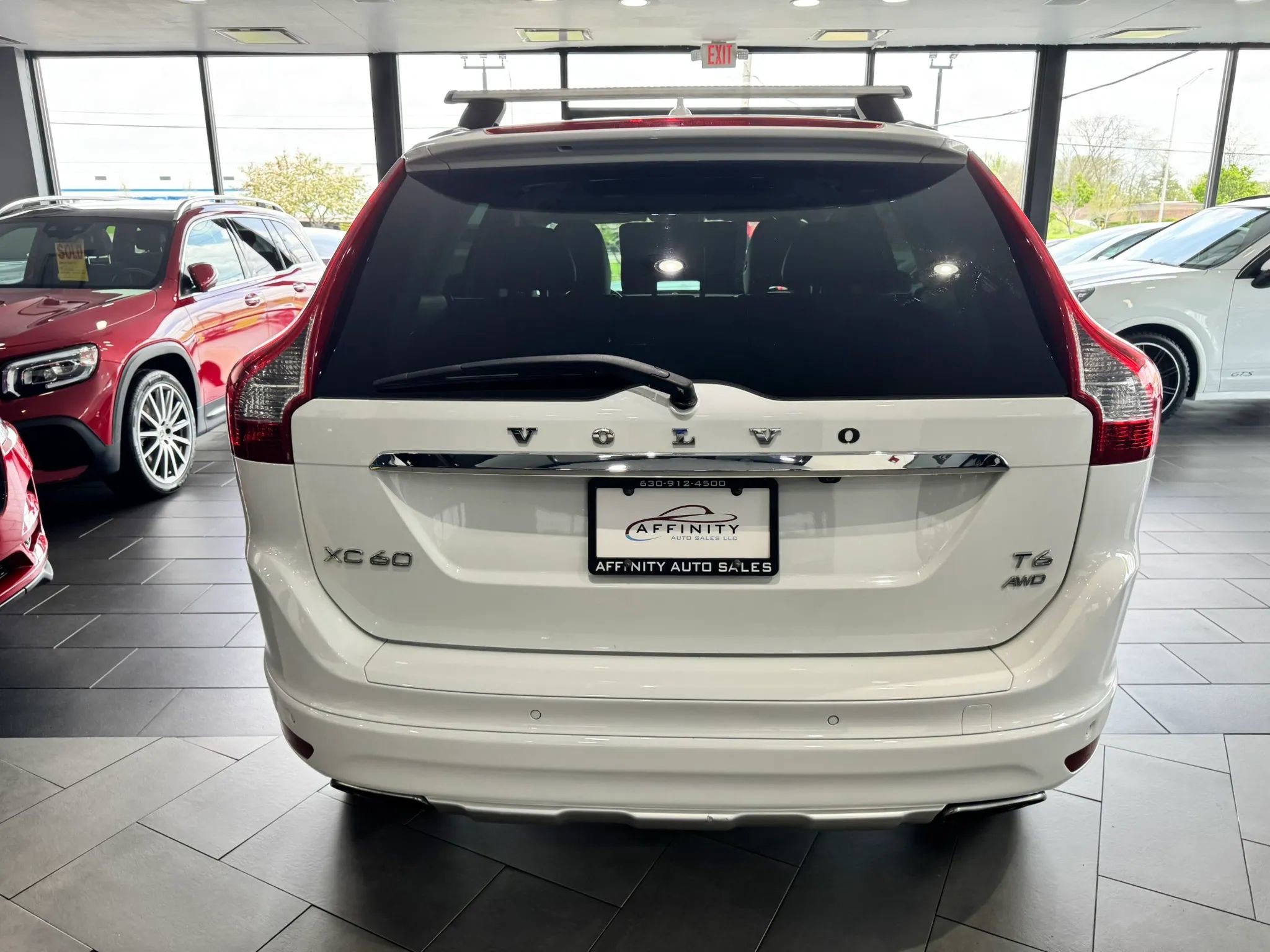 Used 2014 Volvo XC60 T6 AWD/4WD image 4