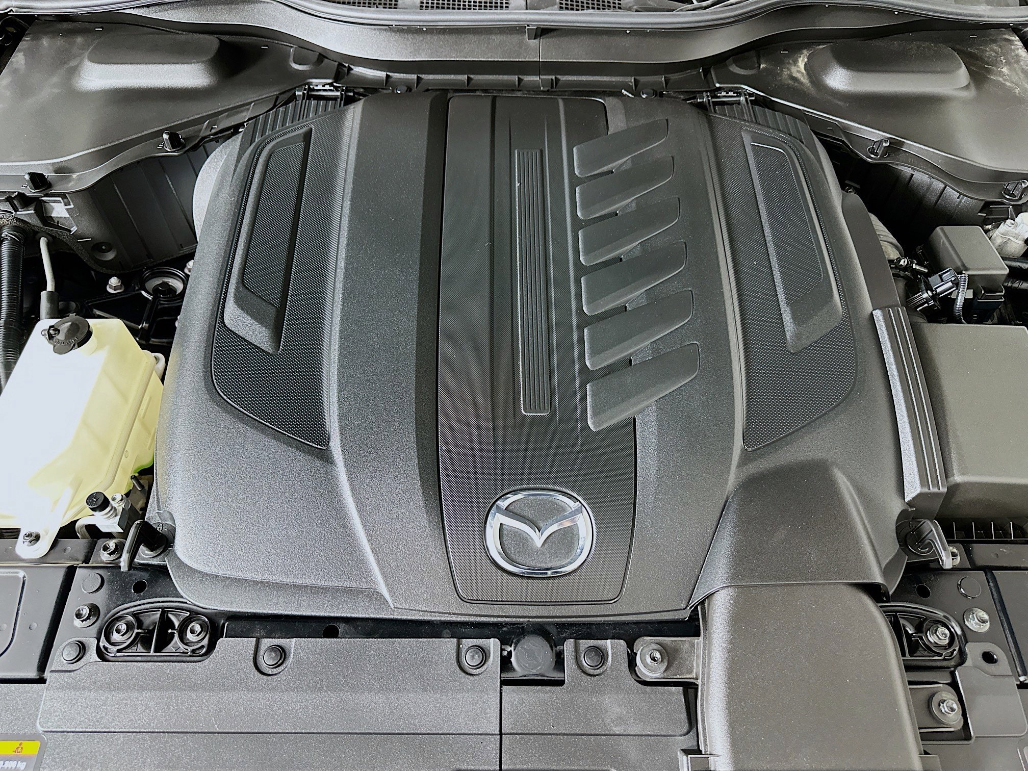 Used 2025 MAZDA CX-90 3.3 Turbo w/ Preferred Package AWD/4WD image 36