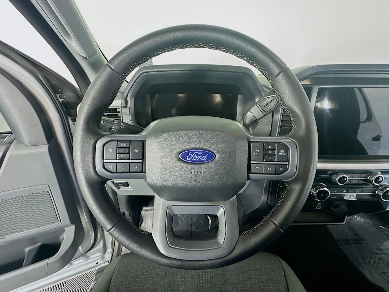 Used 2025 Ford F150 XLT w/ Equipment Group 301A Standard image 11