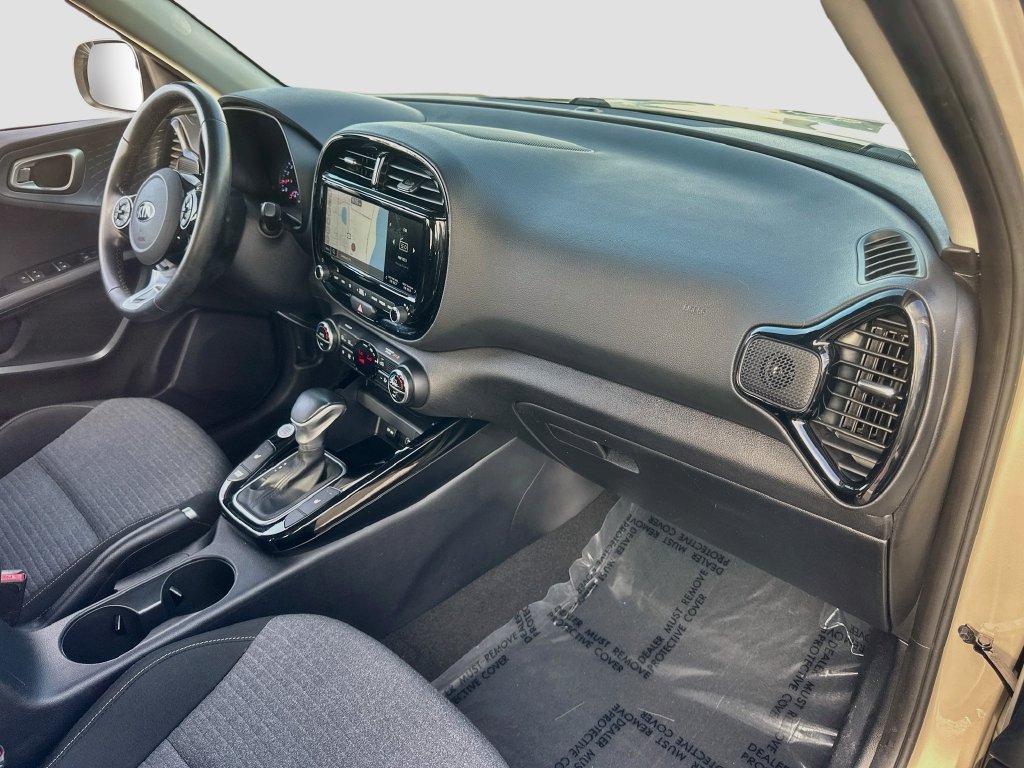 Used 2020 Kia Soul EX FWD image 28