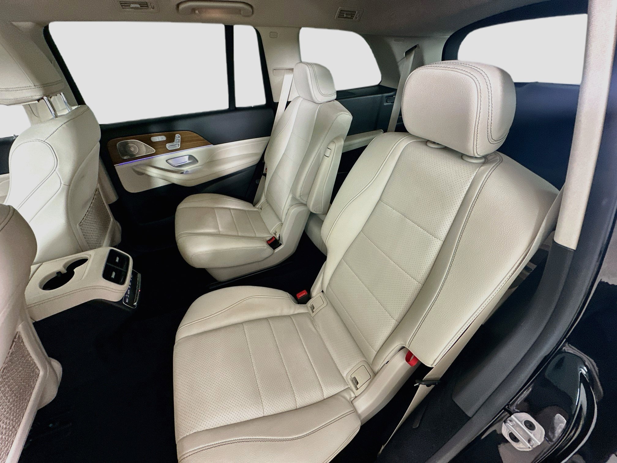 Certified 2023 Mercedes-Benz GLS 450 4MATIC image 31