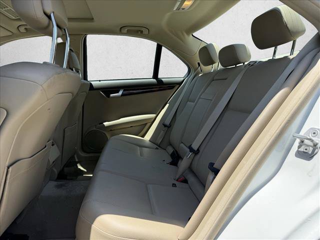 Used 2014 Mercedes-Benz C 250 Sedan image 15