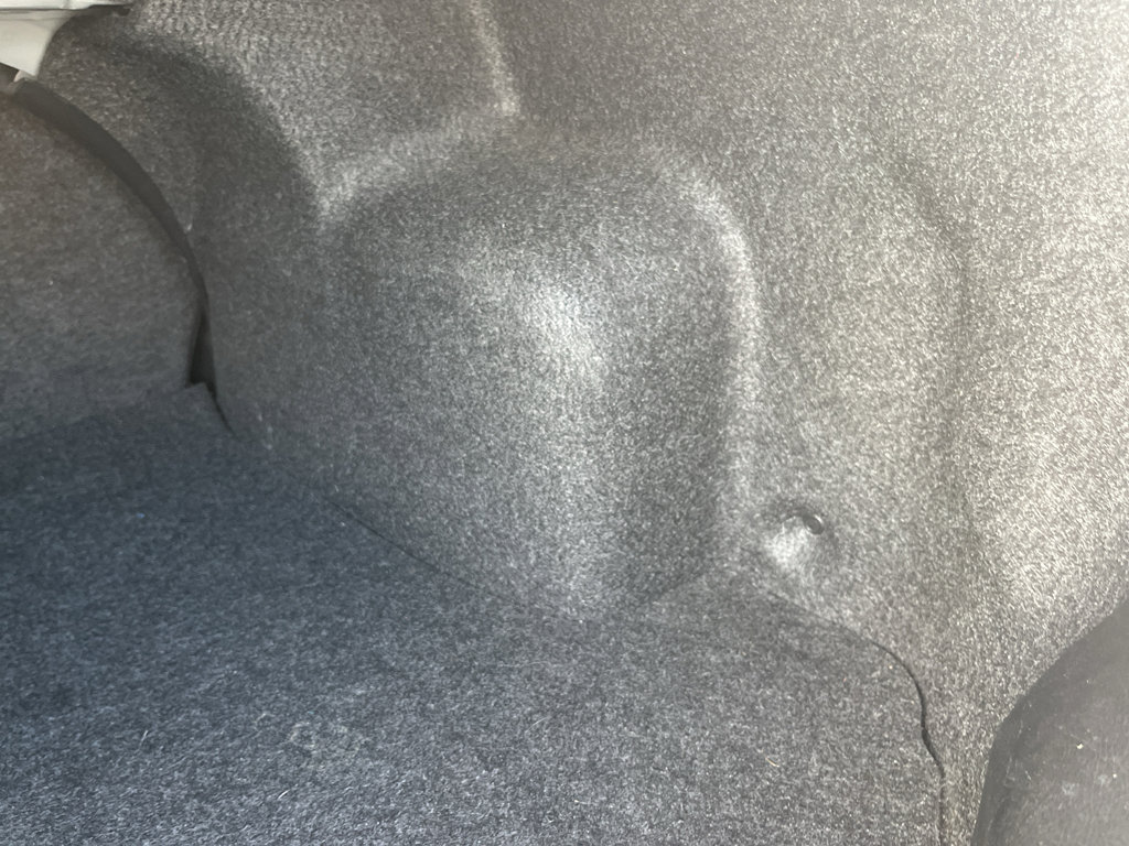 Used 2013 MAZDA MAZDA3 i Grand Touring image 32