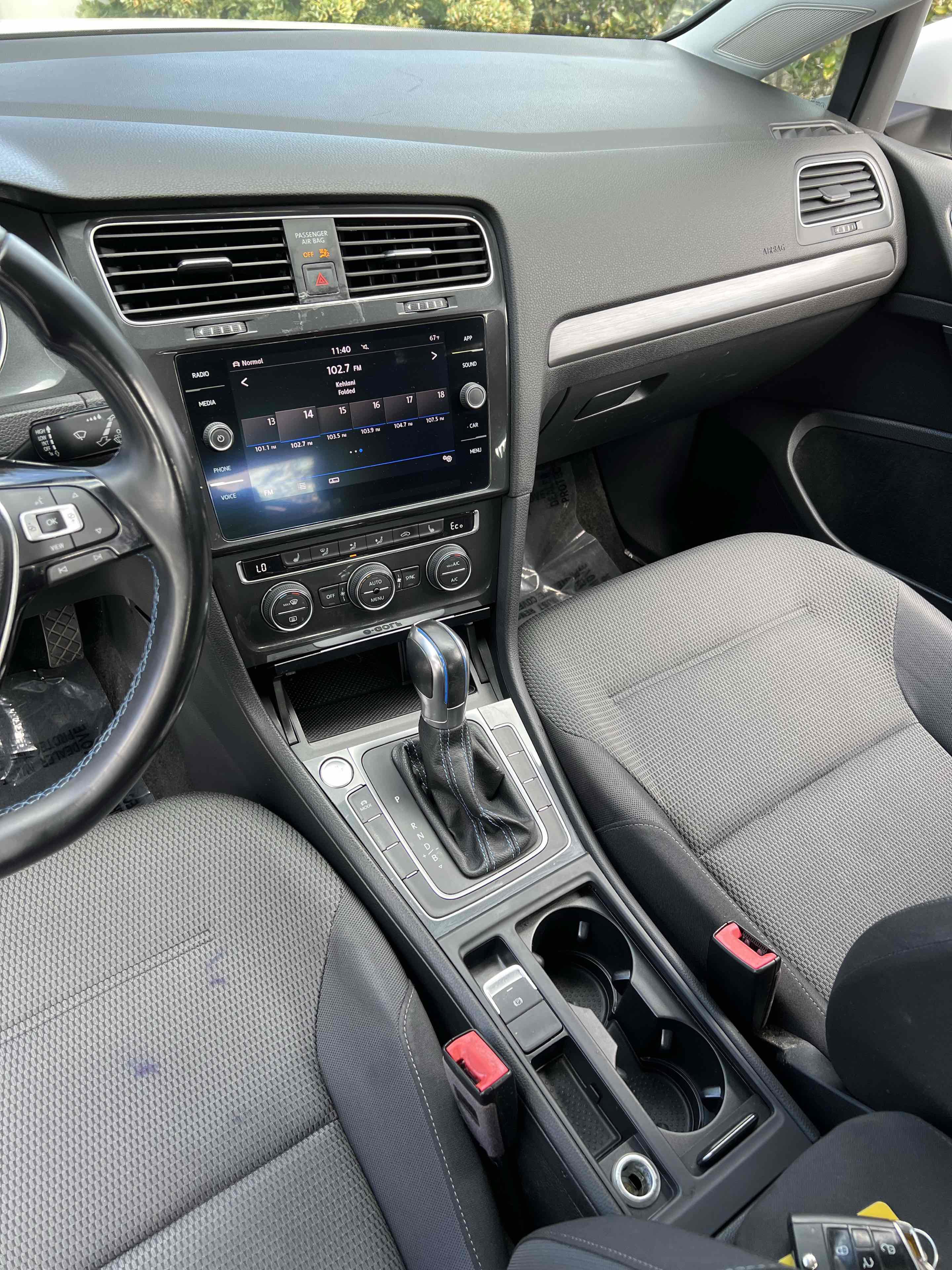 Used 2019 Volkswagen e-Golf SE w/ Driver Assistance Package image 31