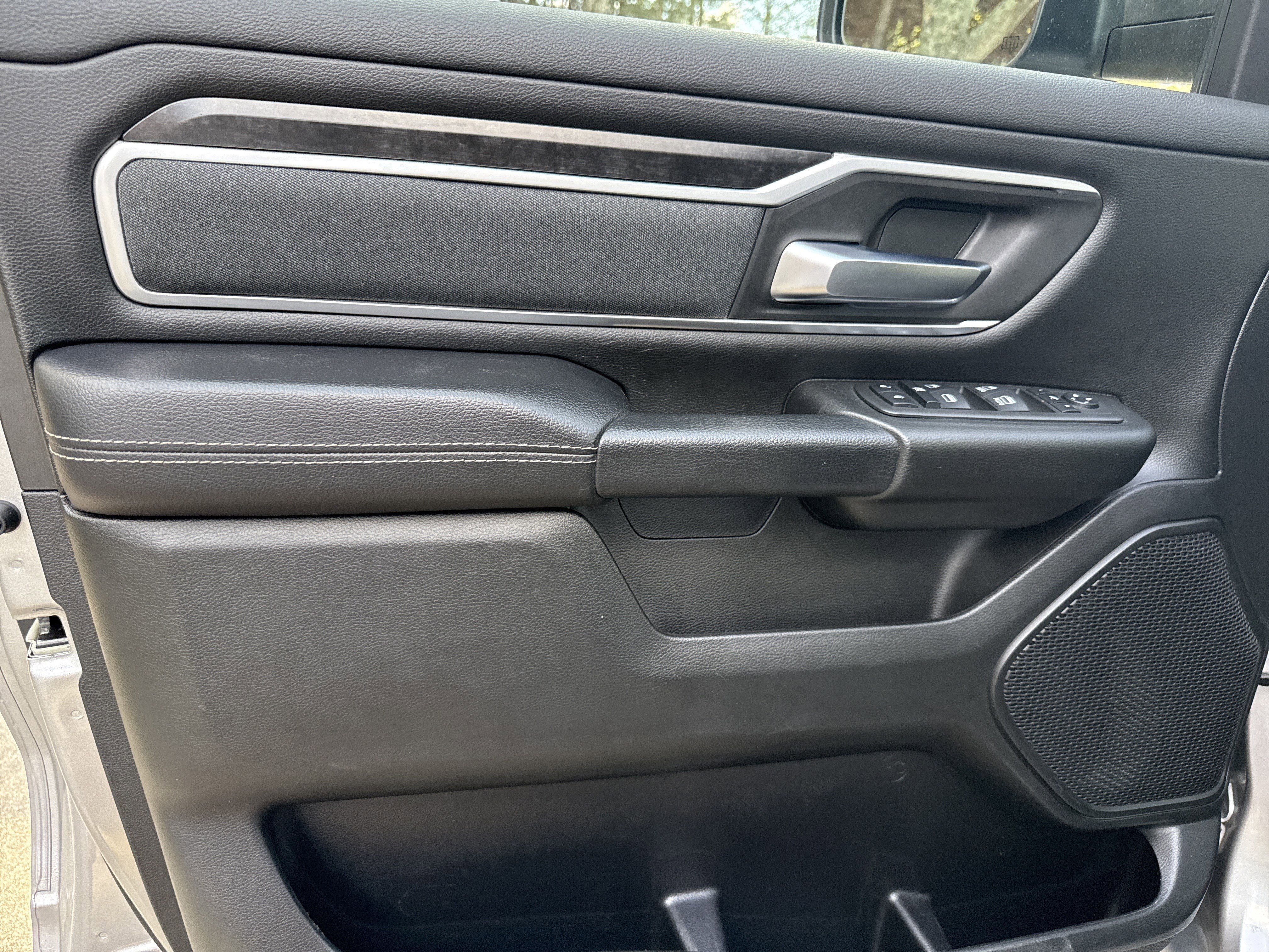 Used 2022 RAM 1500 Big Horn image 10