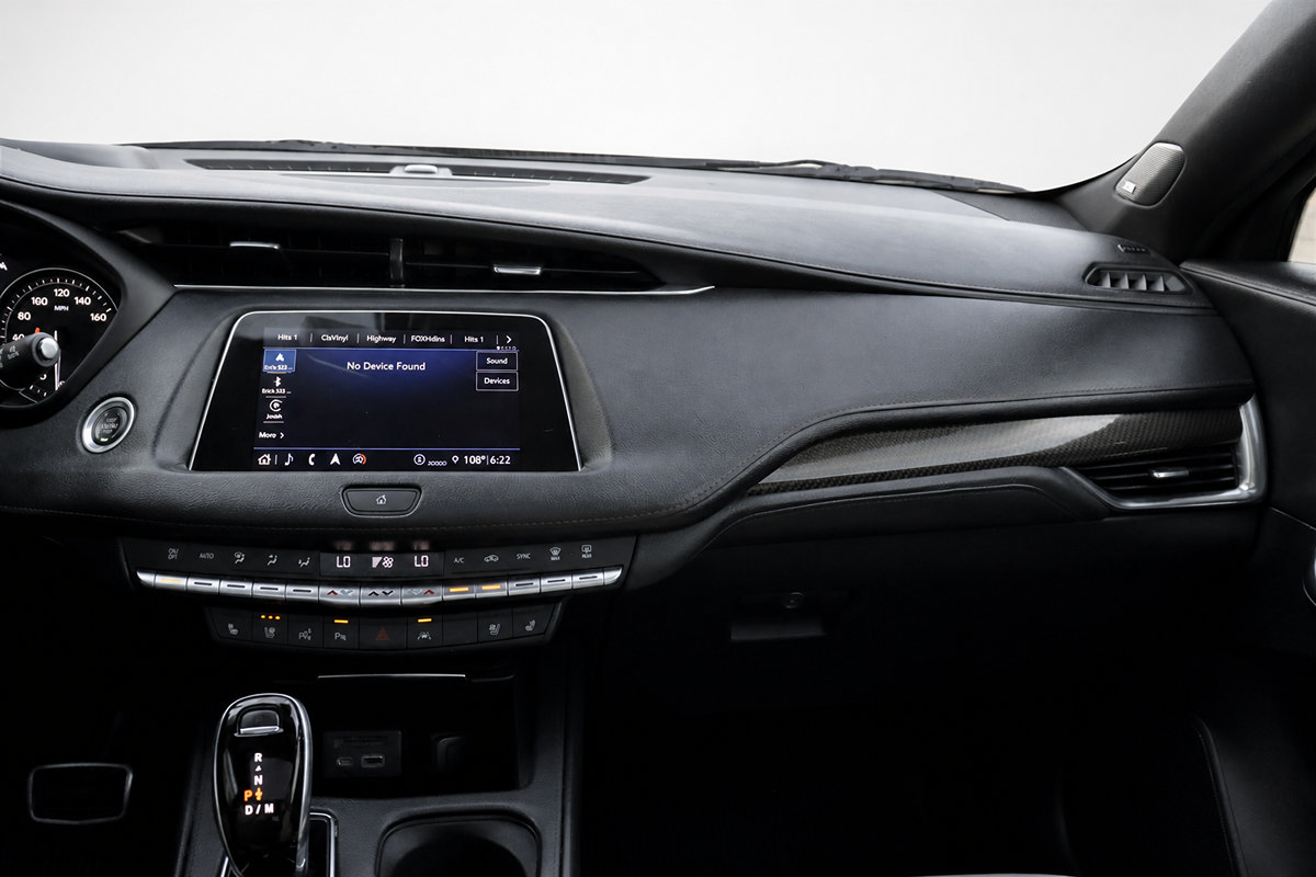 Used 2022 Cadillac XT4 Sport FWD image 31