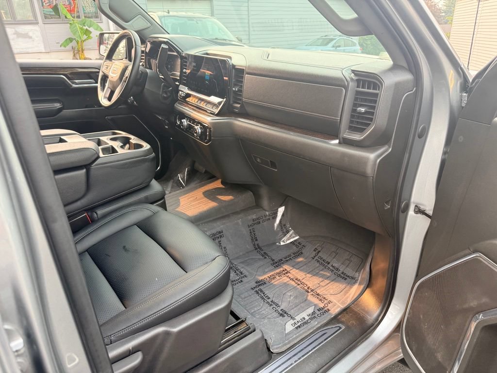 Used 2023 GMC Sierra 1500 SLE w/ Enhanced Capability Package AWD/4WD image 25