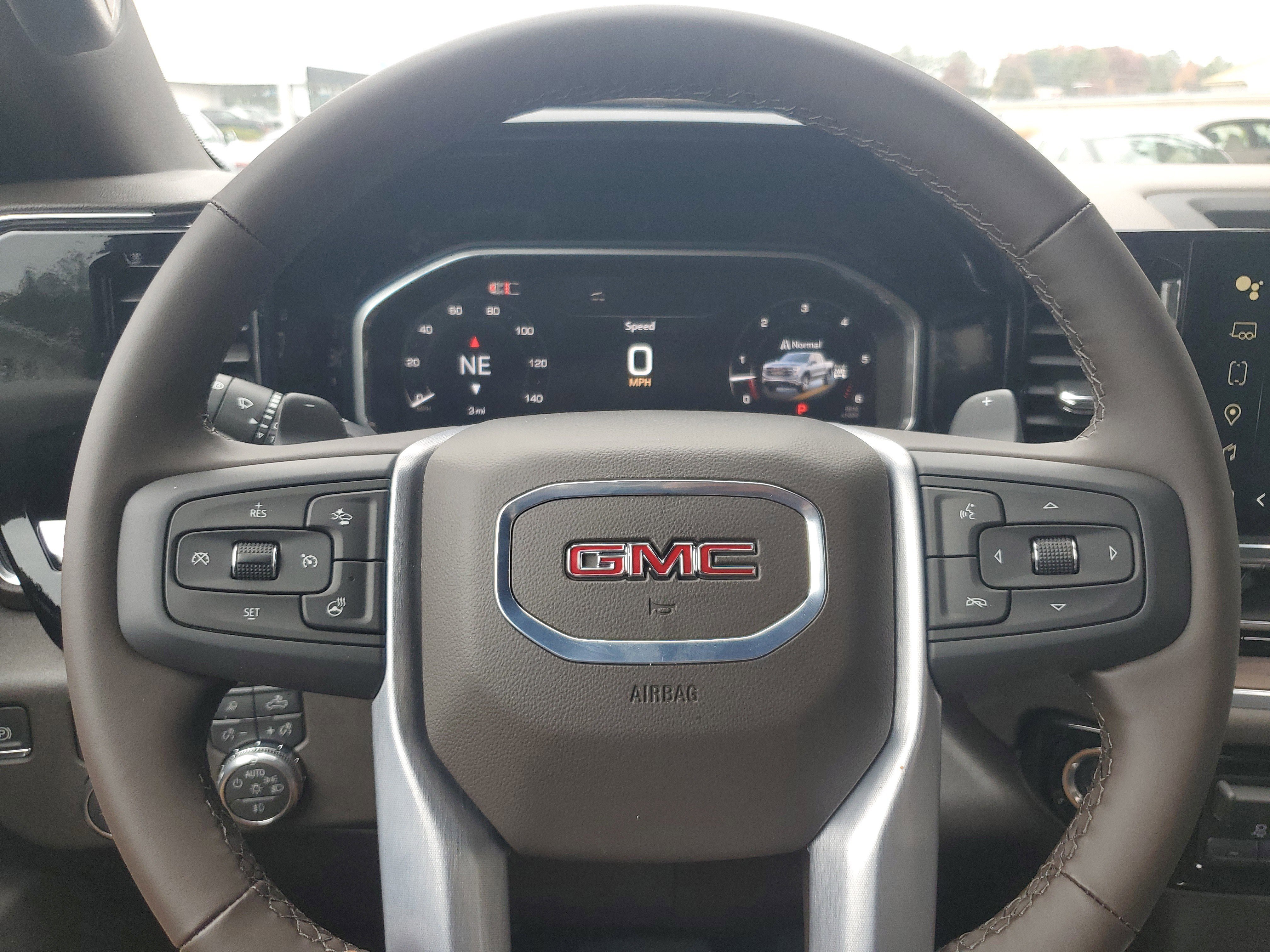 New 2026 GMC Sierra 1500 SLT image 21