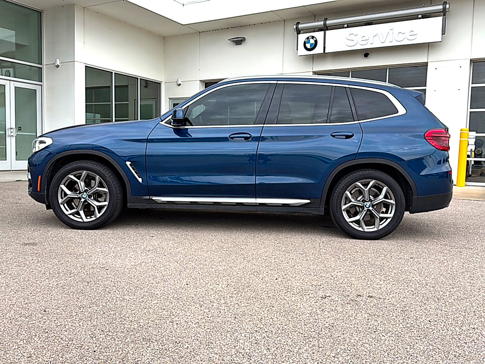 Used 2020 BMW X3 sDrive30i w/ Convenience Package RWD image 4