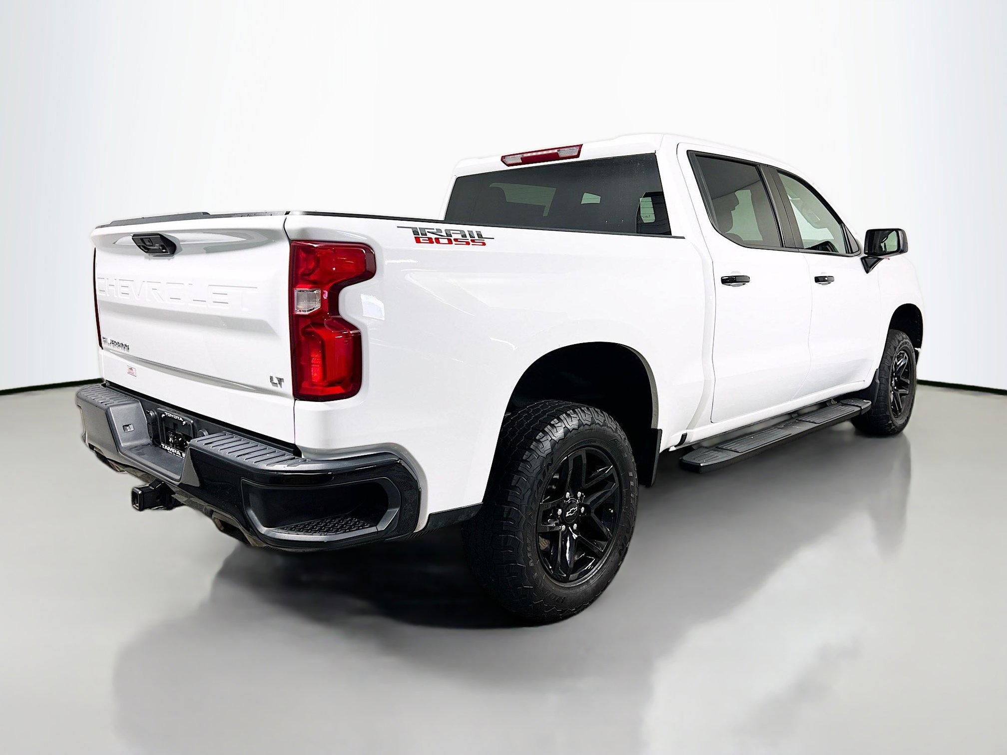 Used 2023 Chevrolet Silverado 1500 LT Trail Boss w/ Protection Package image 4