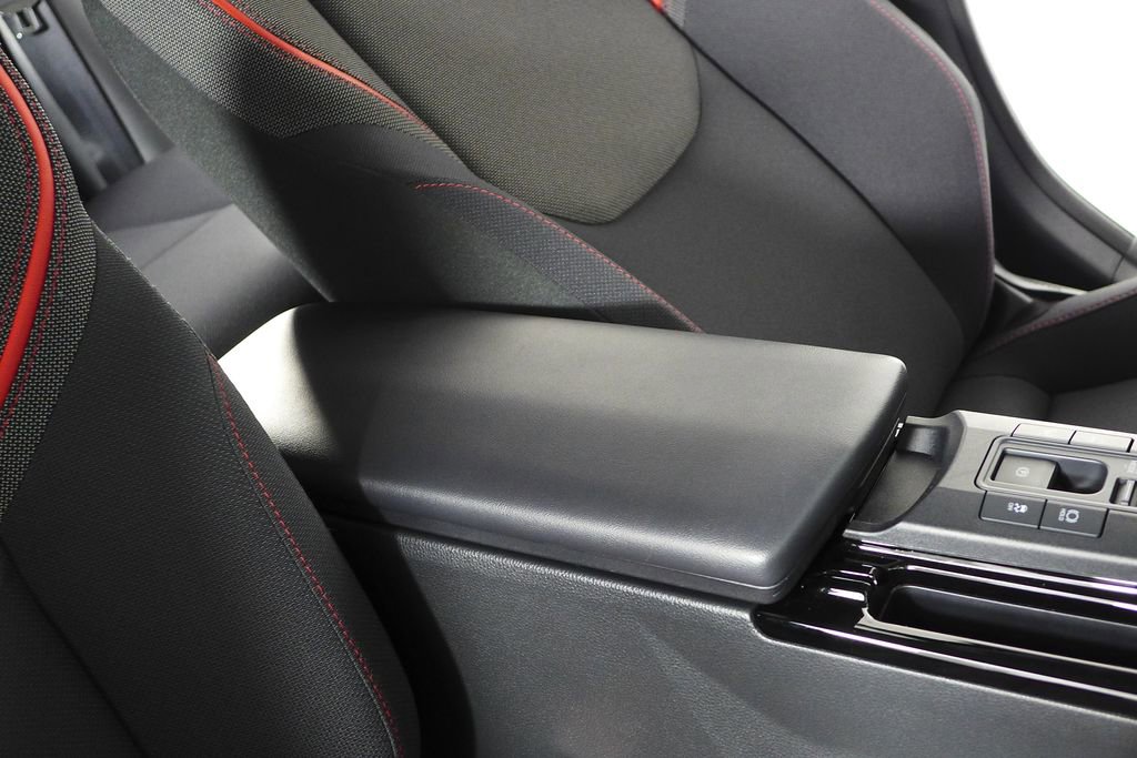 Used 2024 Toyota Prius Prime SE image 17