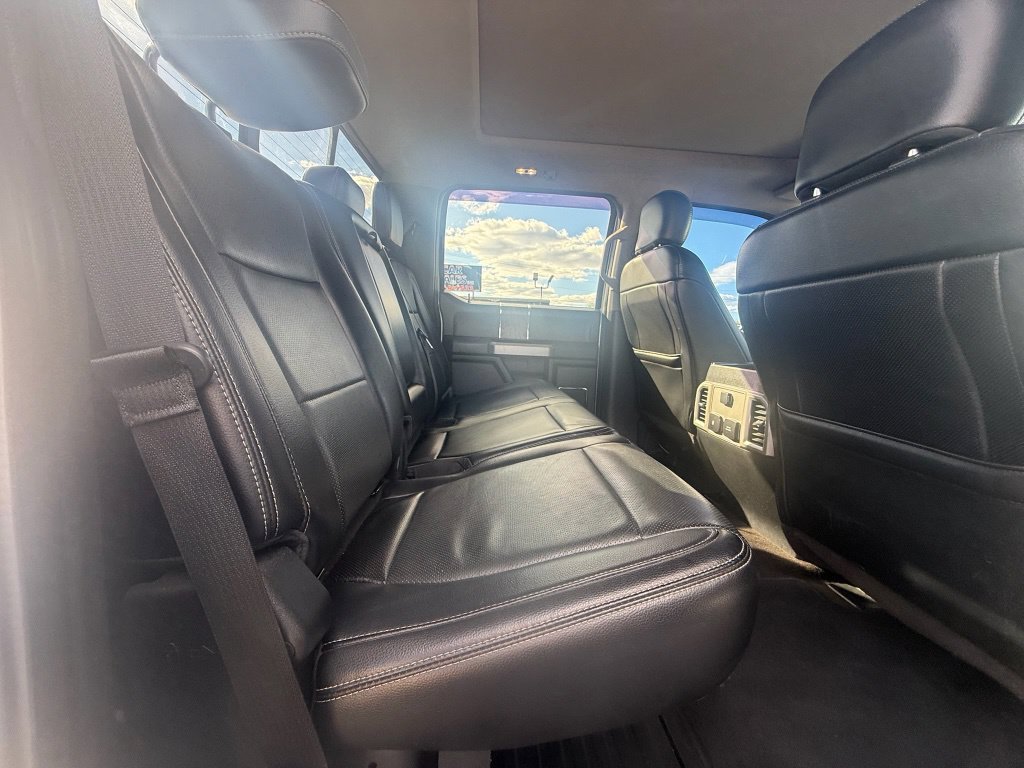Used 2018 Ford F250 Lariat w/ Lariat Ultimate Package AWD/4WD image 18