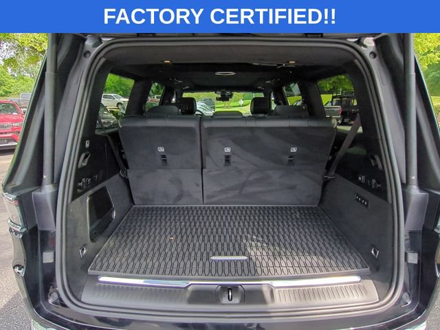 Certified 2024 Jeep Grand Wagoneer Series III AWD/4WD image 36