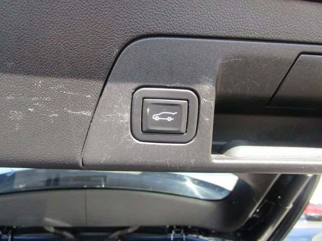 Used 2021 Buick Envision Essence w/ Technology Package I image 20