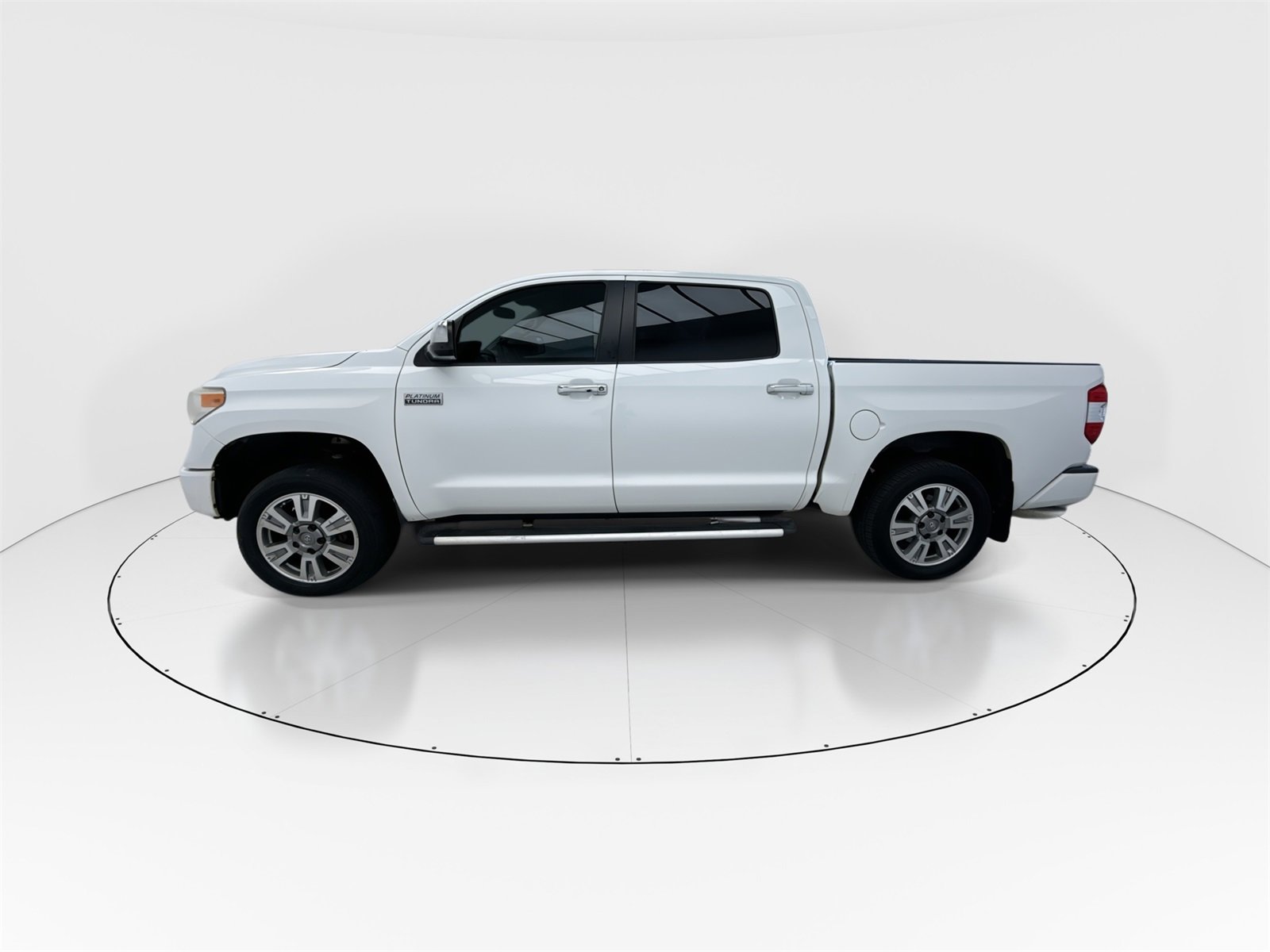 Used 2015 Toyota Tundra Platinum image 5