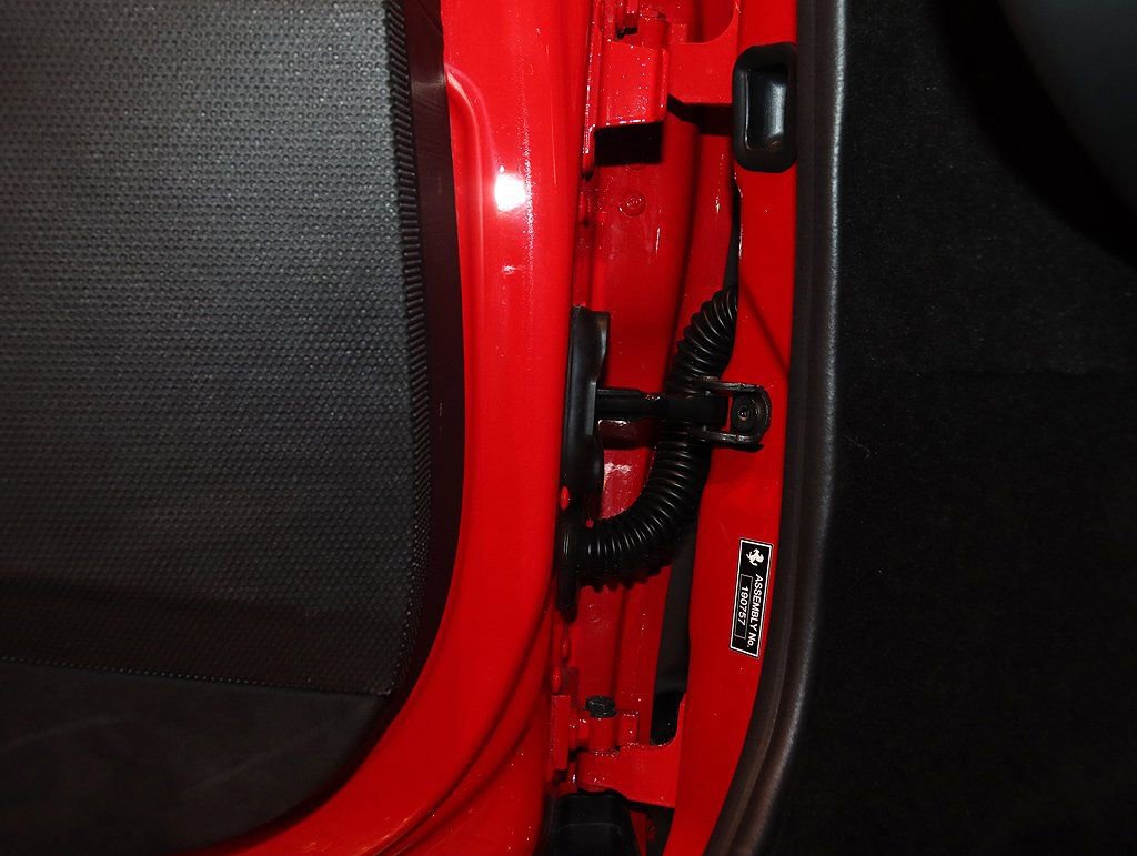 Certified 2022 Ferrari SF90 Spider image 78