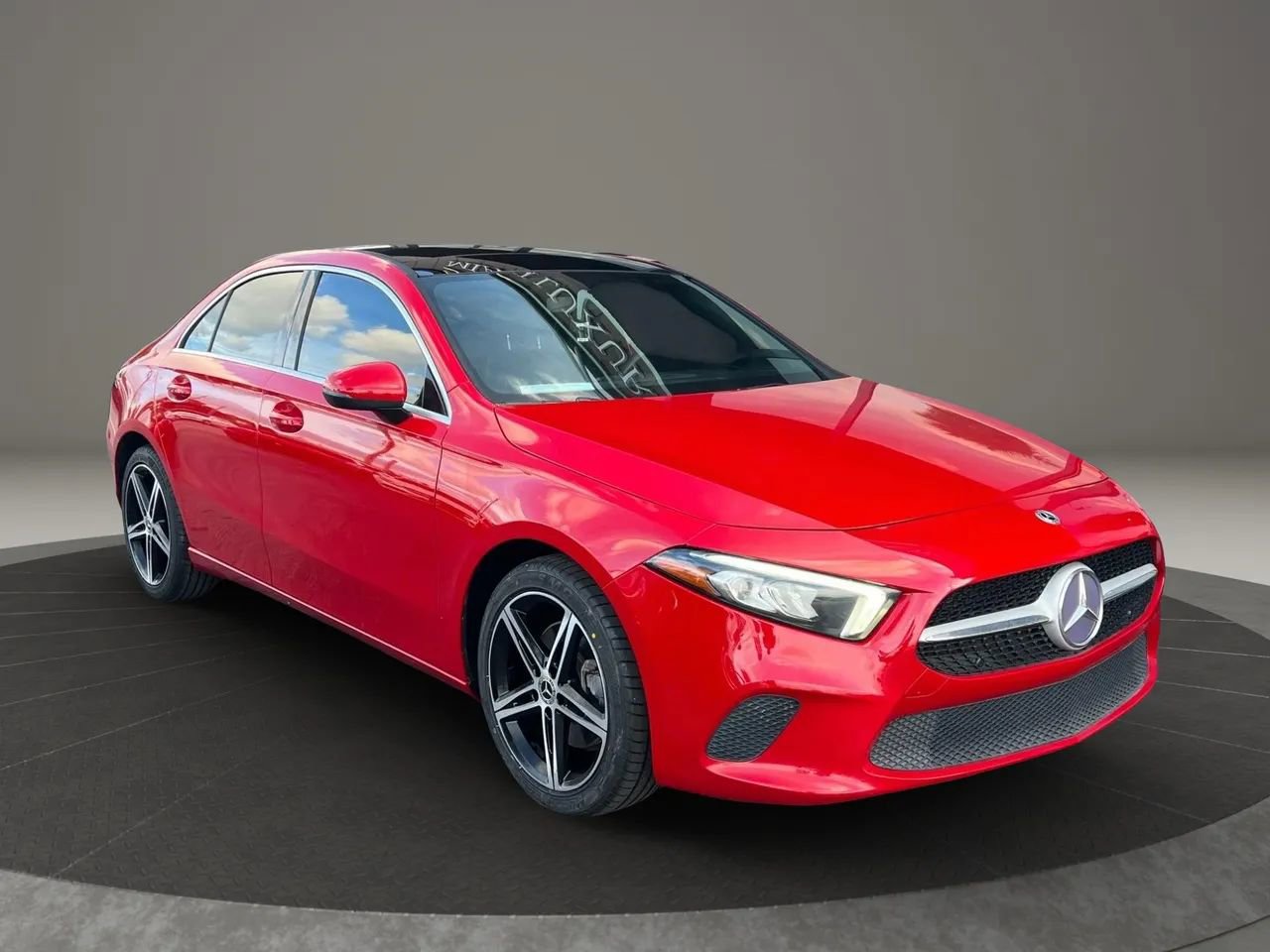 Used 2019 Mercedes-Benz A 220 image 3