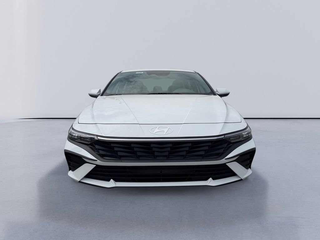 New 2026 Hyundai Elantra SE FWD image 8