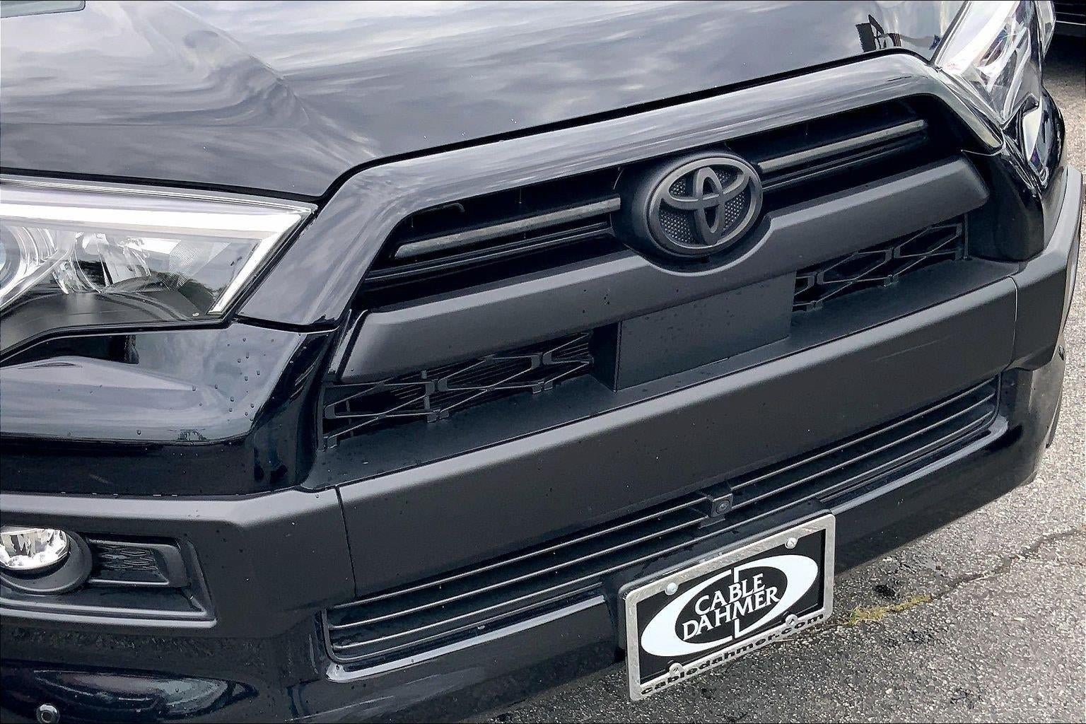 Used 2024 Toyota 4Runner Limited AWD/4WD image 28