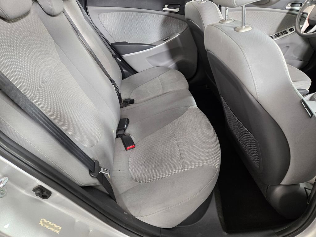 Used 2014 Hyundai Accent GLS image 20