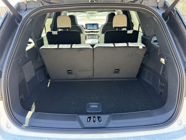 New 2026 Lincoln Aviator Black Label w/ Dynamic Handling Package image 25