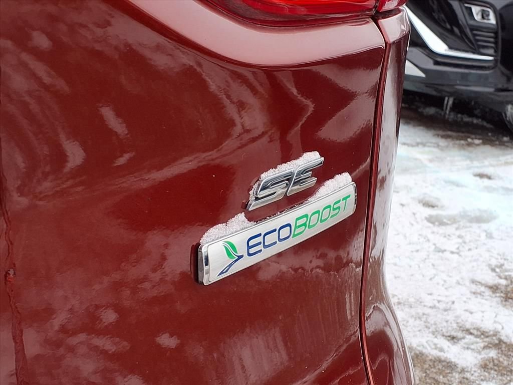 Used 2016 Ford Escape SE image 10