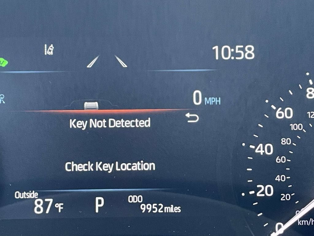 Used 2025 Toyota Sienna XLE w/ XLE Plus Package FWD image 14