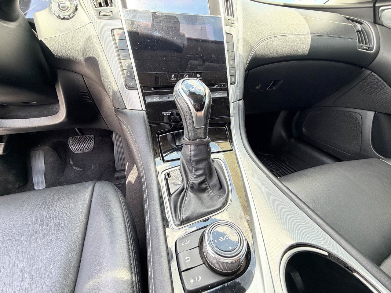 Used 2020 INFINITI Q50 Luxe RWD image 16