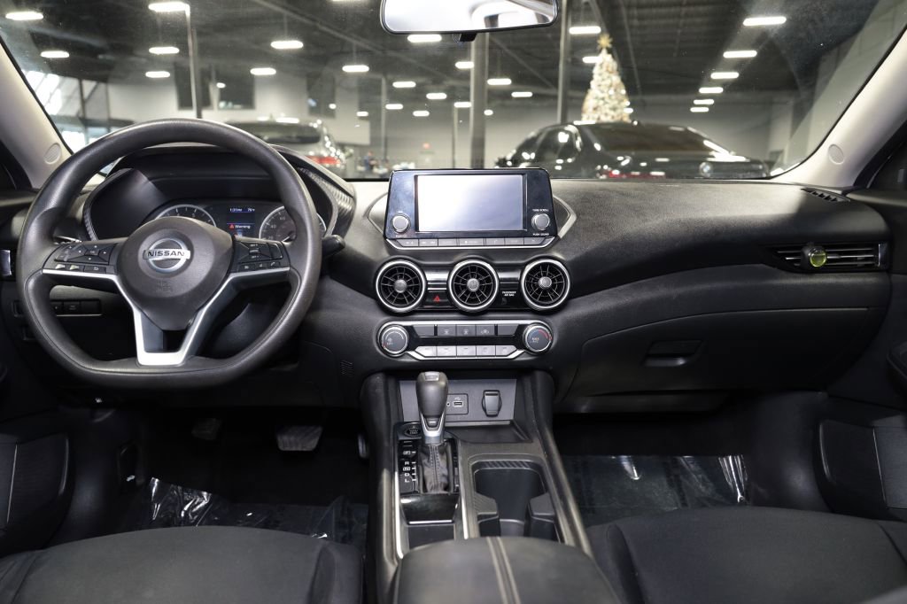 Used 2020 Nissan Sentra S image 18