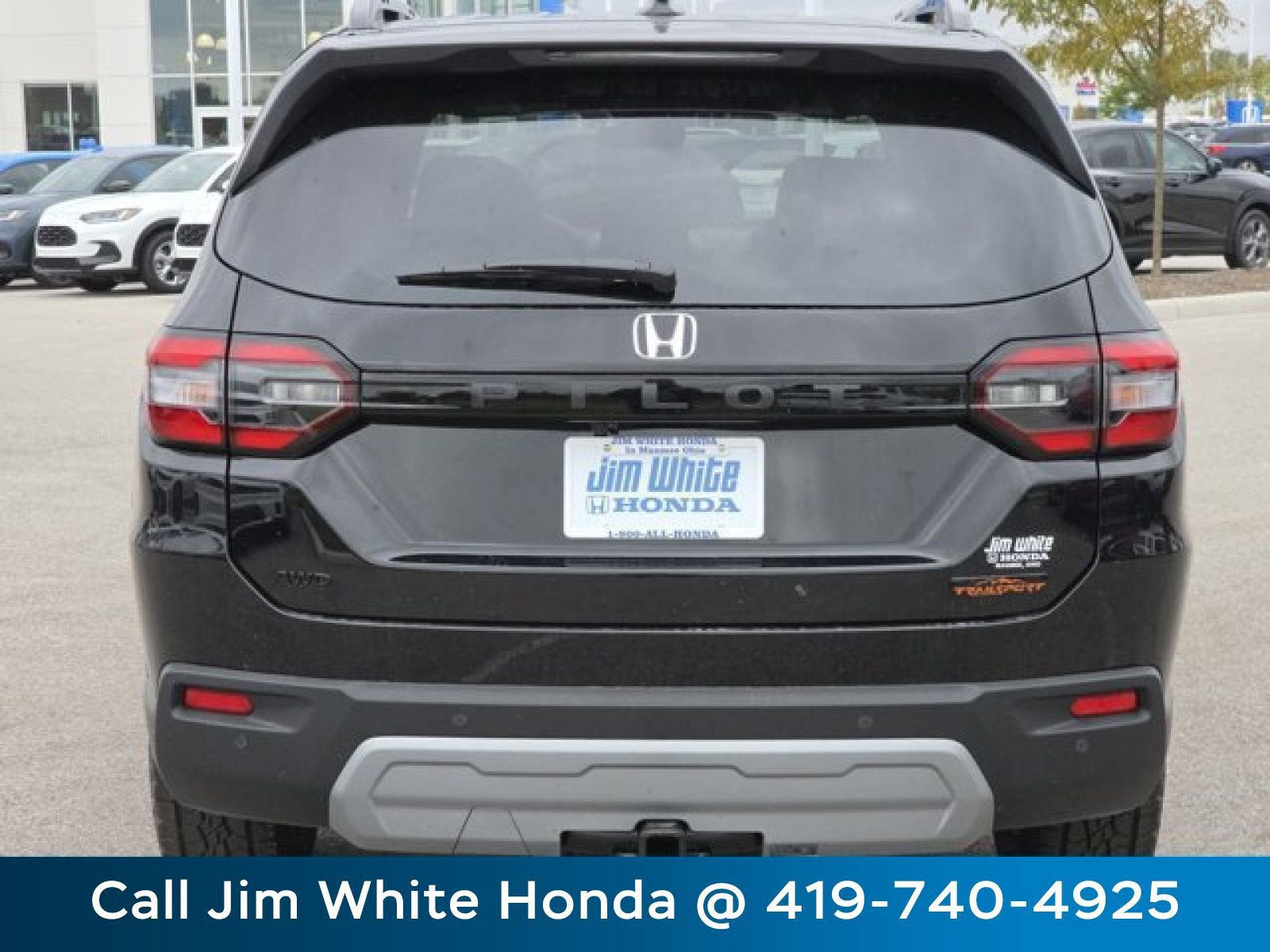 Certified 2025 Honda Pilot TrailSport image 14