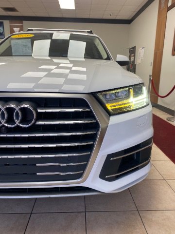 Used 2019 Audi Q7 3.0T Premium Plus w/ Premium Plus Package image 8