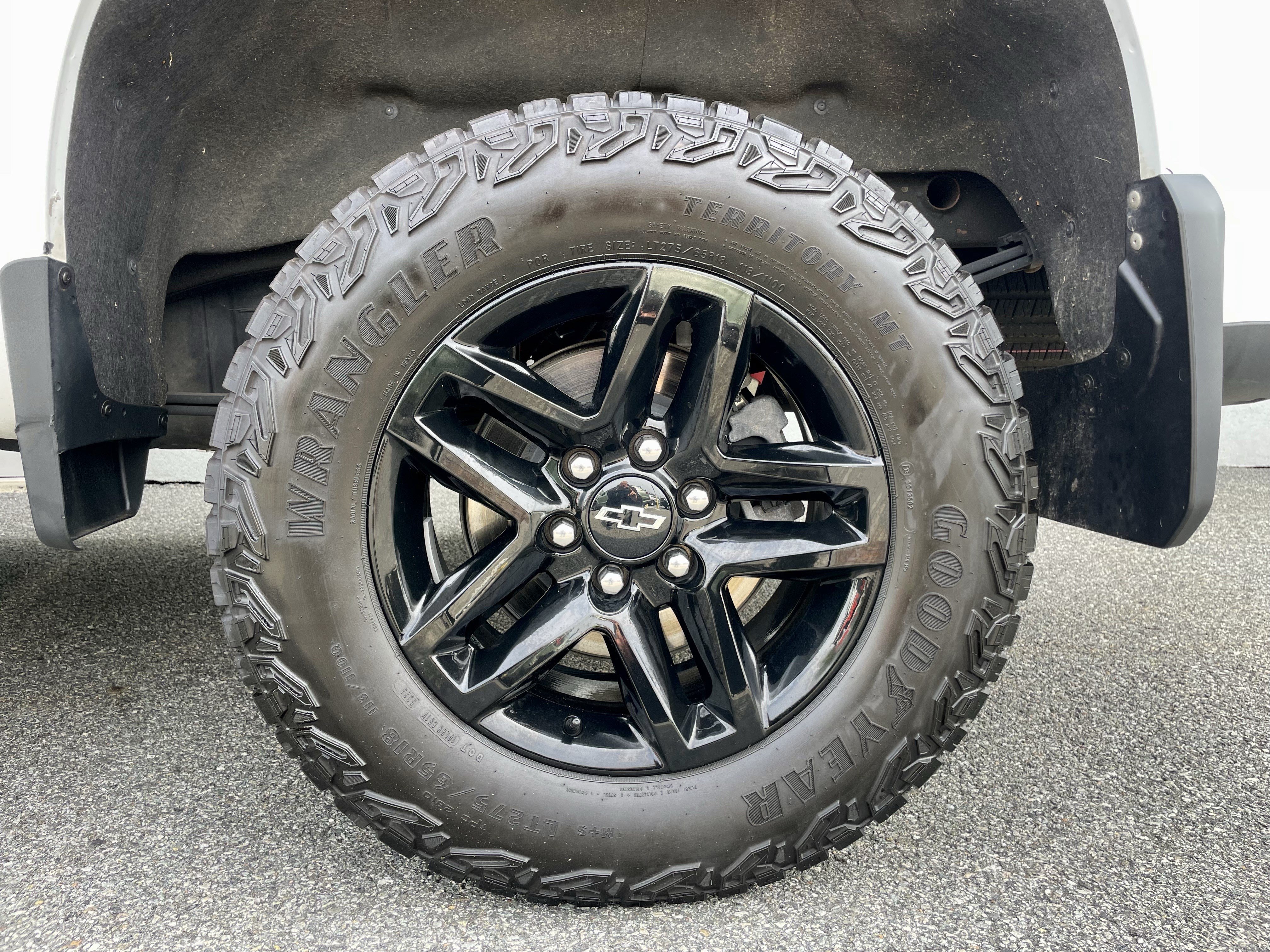 Used 2024 Chevrolet Silverado 1500 Custom Trail Boss AWD/4WD image 10