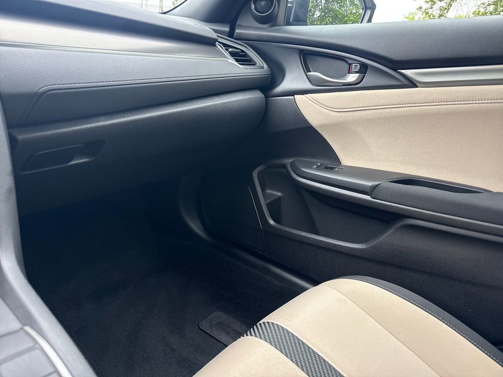Used 2019 Honda Civic EX image 17