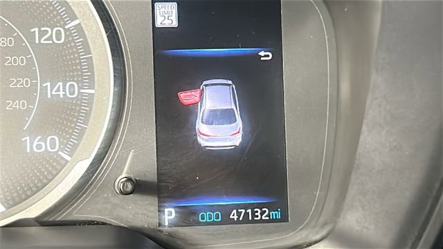 Used 2020 Toyota Corolla LE FWD image 18