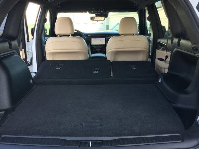 Used 2023 Jeep Grand Cherokee Limited AWD/4WD image 30