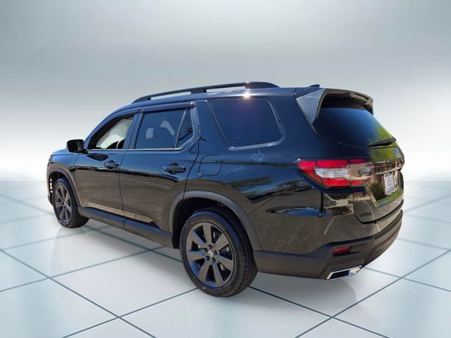 Certified 2023 Honda Pilot Sport image 8