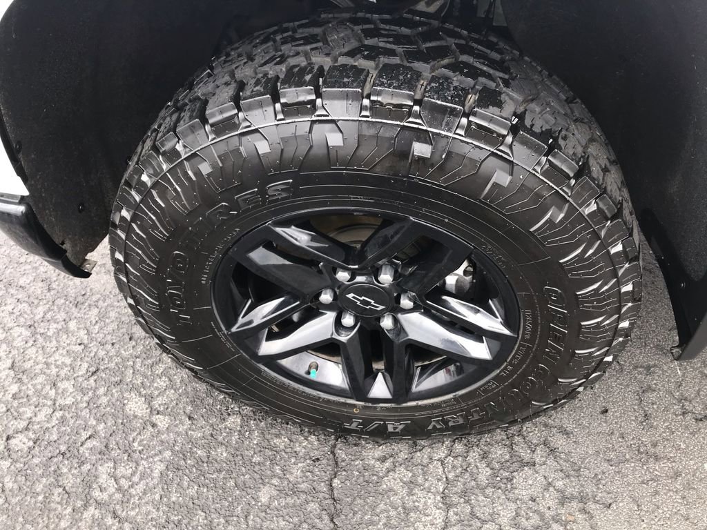 Used 2020 Chevrolet Silverado 1500 LT Trail Boss image 10