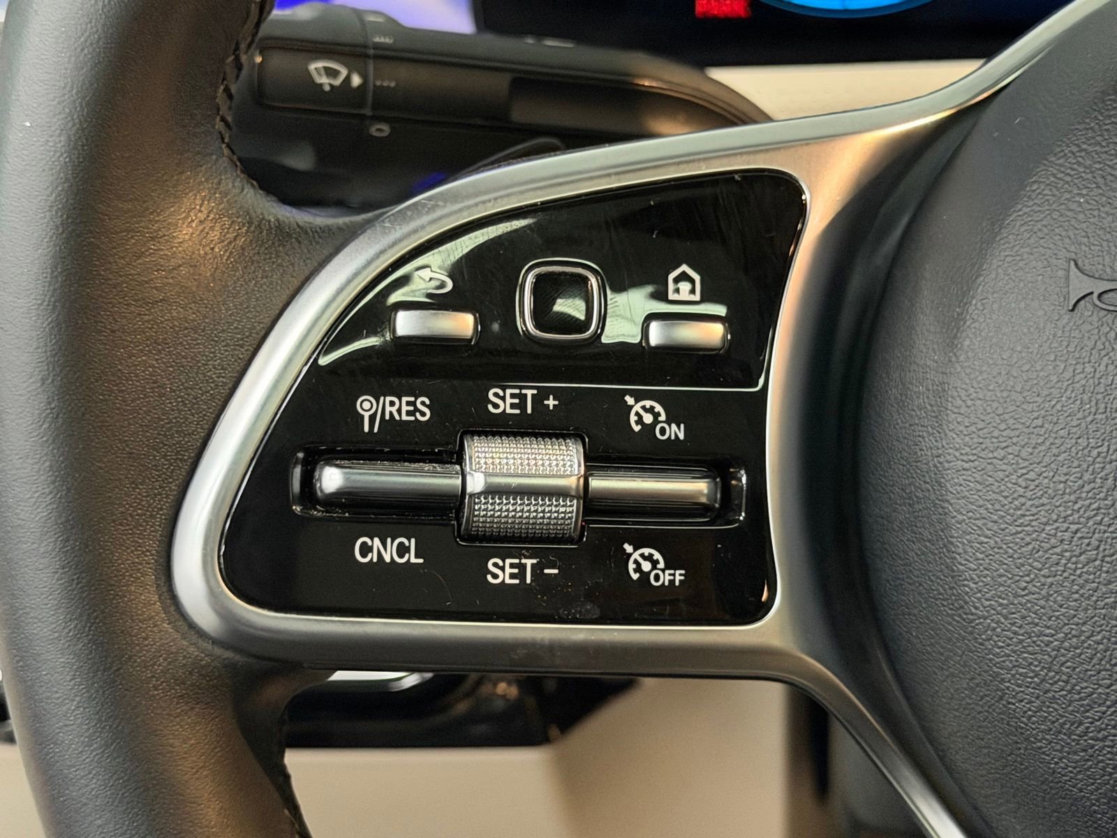Certified 2022 Mercedes-Benz CLA 250 image 29