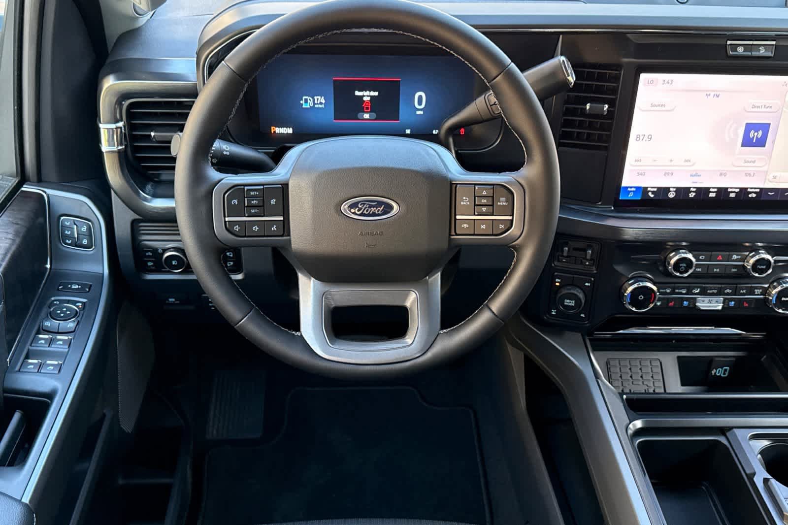 New 2026 Ford F250 Lariat w/ Lariat Premium Package image 11