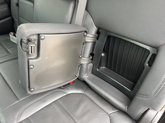 Used 2023 GMC Sierra 3500 Denali w/ Denali Black Diamond Edition image 45