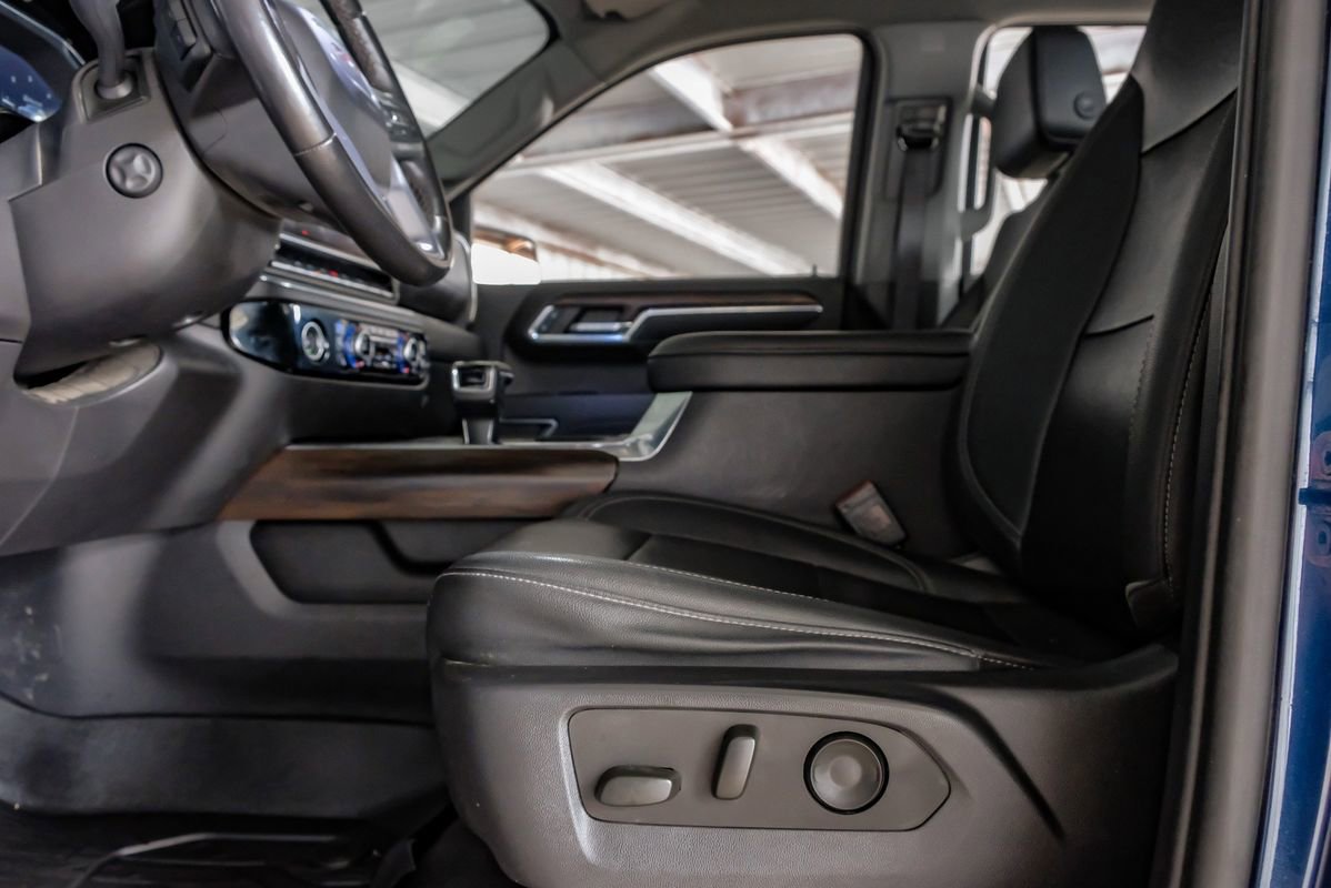 Used 2023 GMC Sierra 1500 SLT image 29