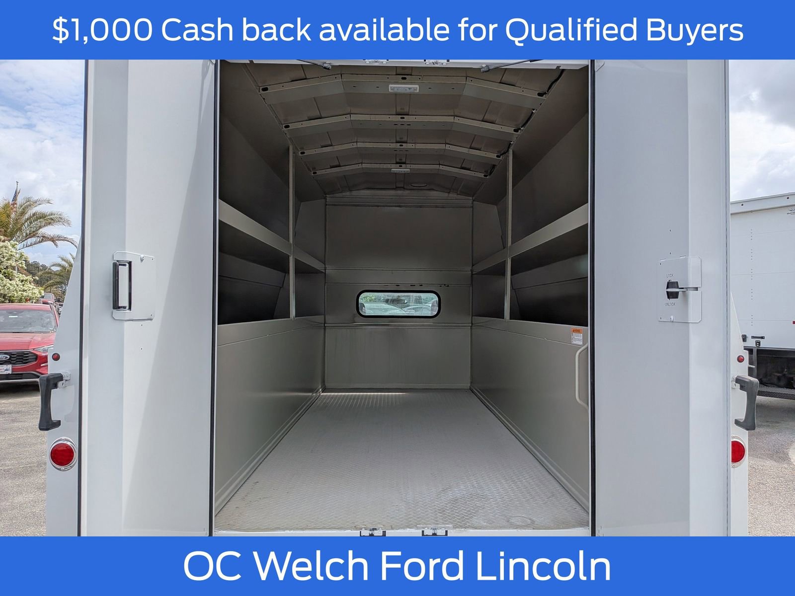 New 2026 Ford F550 4x4 Regular Cab Super Duty w/ XL Chrome Package image 8